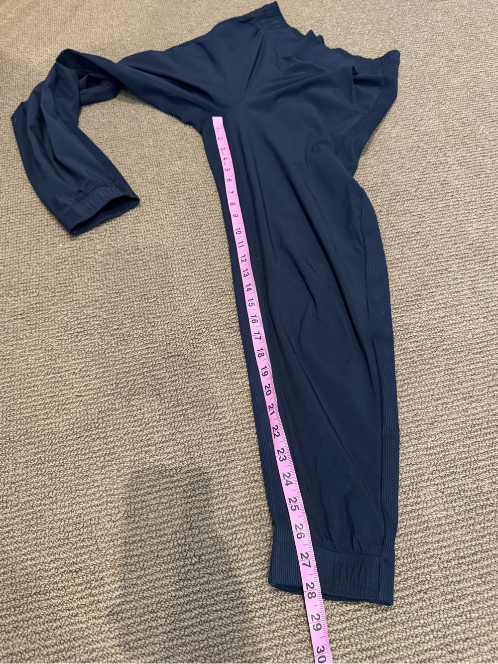ATHLETA ‘Brooklyn’ Ankle Joggers - Picture 14 of 15